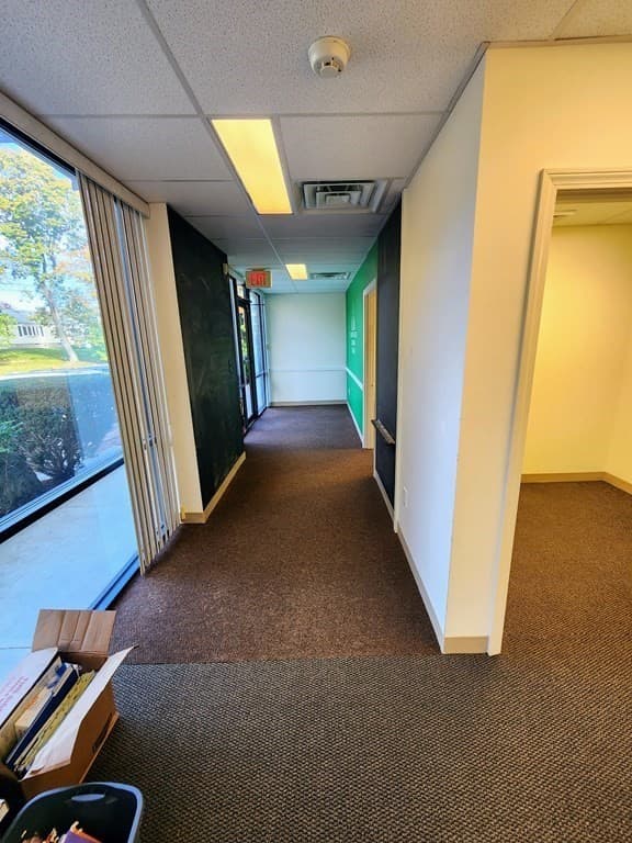 130 Sylvan St #4 photo 2