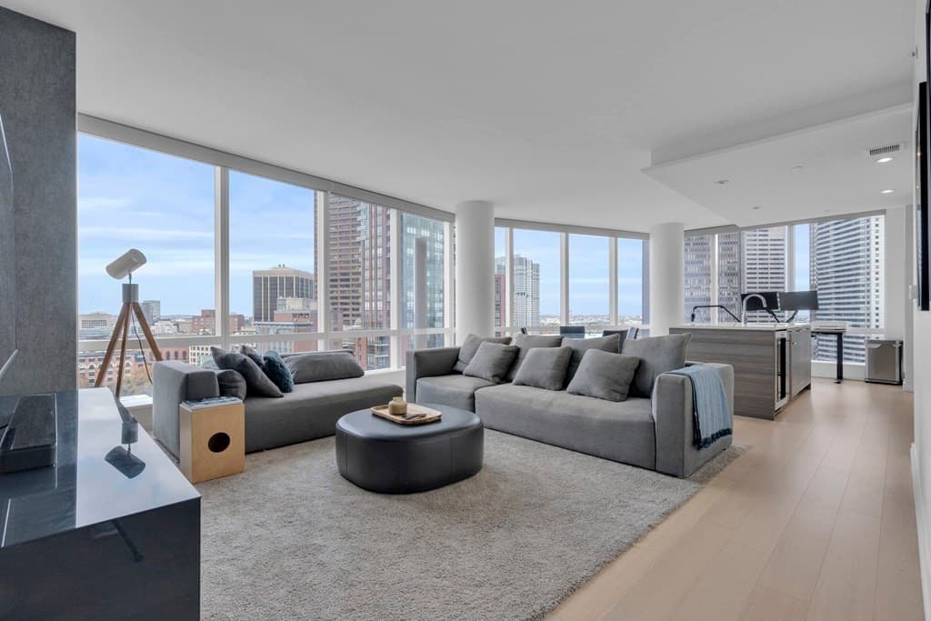 1 Franklin Street #2304