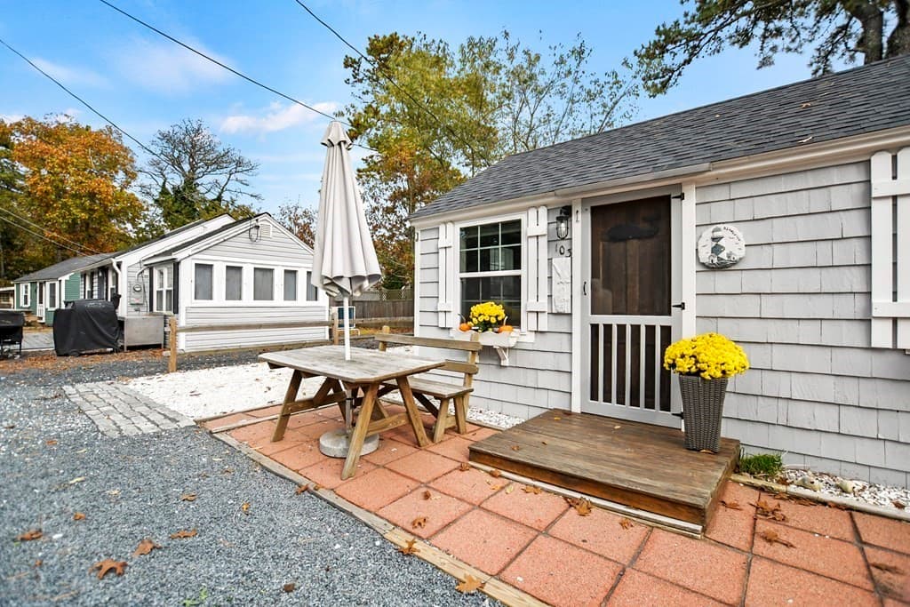 262 Old Wharf Road #103 photo 4