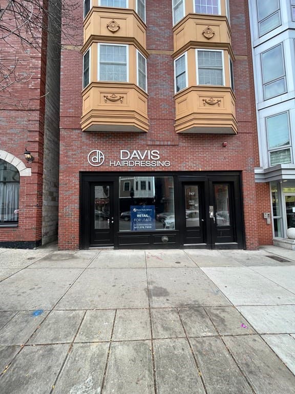 341 W Broadway