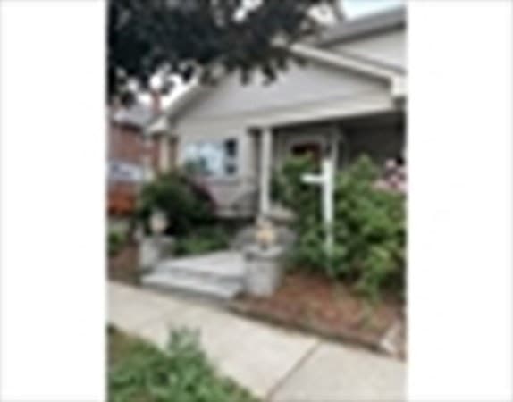 24 Trapelo Rd