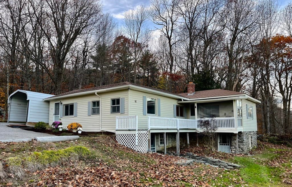 97 Mountain Rd
