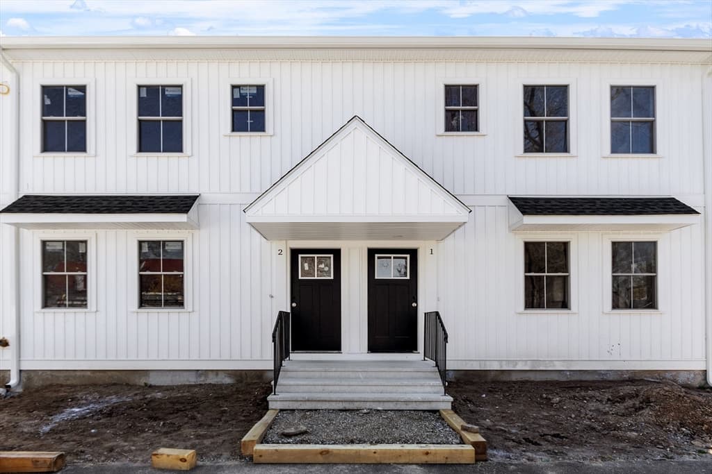 50 Frankfort Street ##2 photo 3