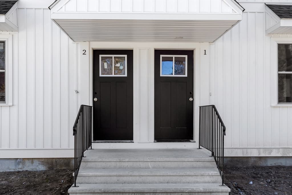 50 Frankfort Street ##2 photo 4