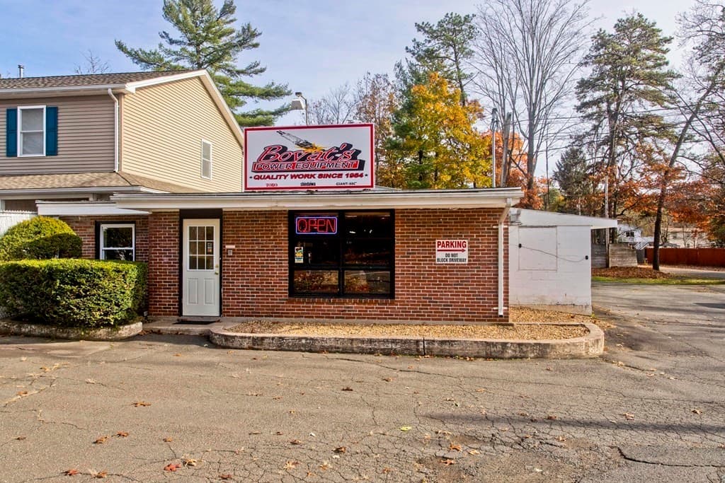 383 Southampton Rd