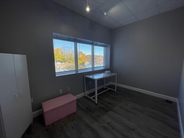 195 Lake Ave #1st Floor photo 2