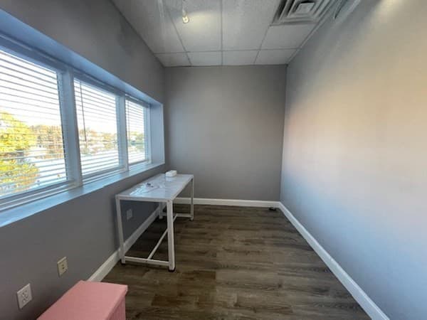 195 Lake Ave #1st Floor photo 3