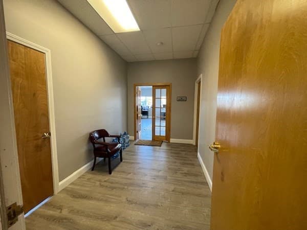 195 Lake Ave #1st Floor photo 4