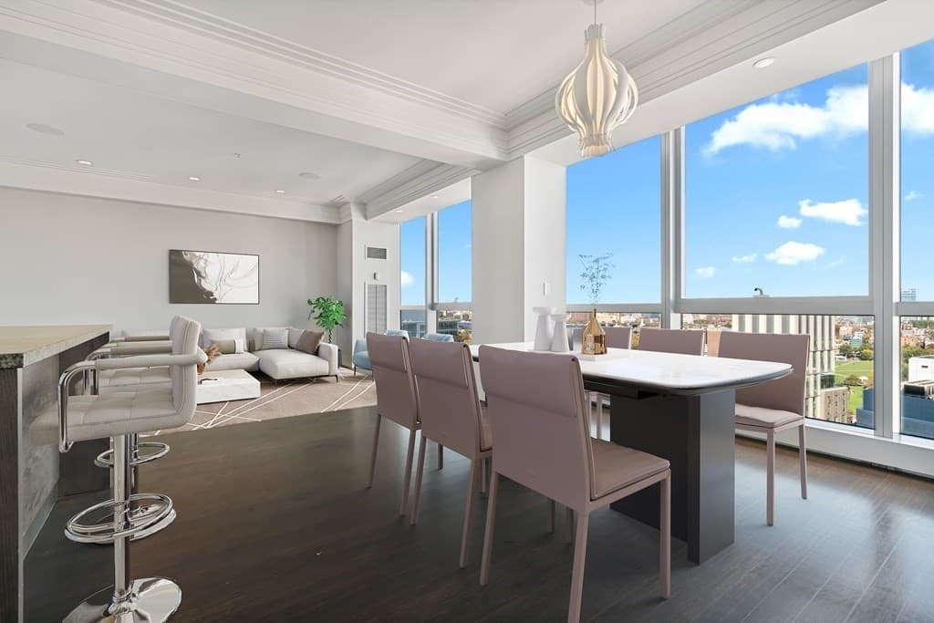 110 Stuart Street #20E photo 2