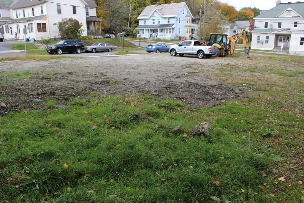 110 Lincoln Street photo 2
