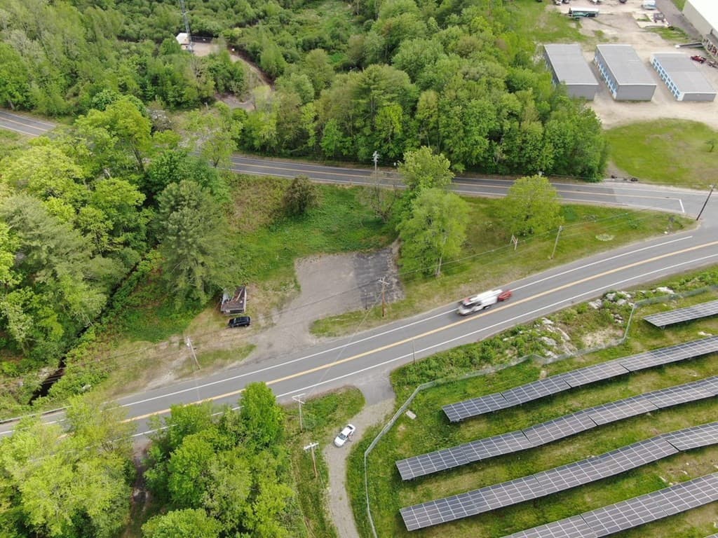 8 New Athol Rd photo 5