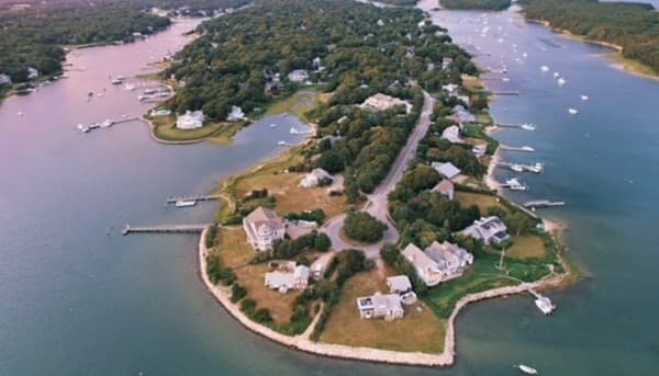 381 Seacoast Shores & 0 Ipswich