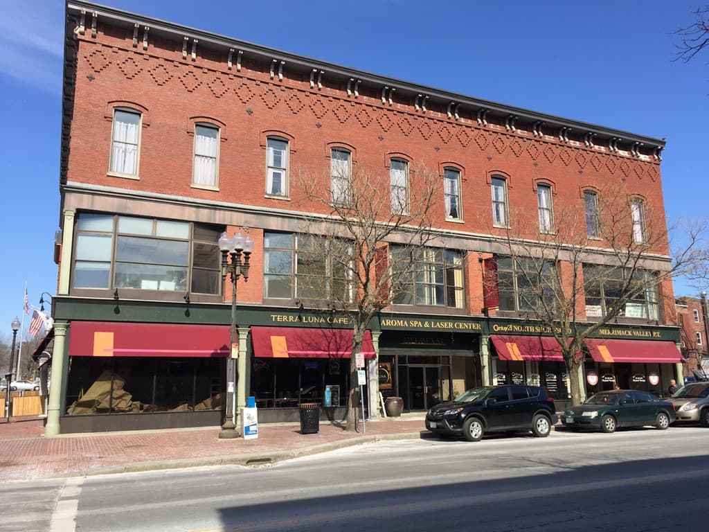 225-235 Essex St #2-D