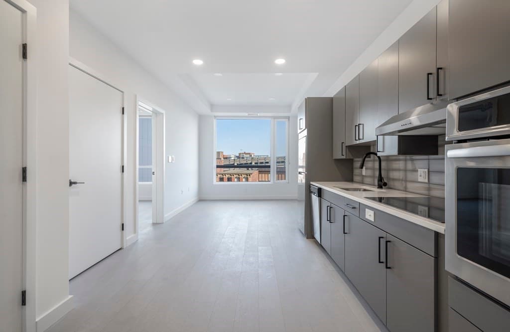 34 Munroe St #303 photo 3