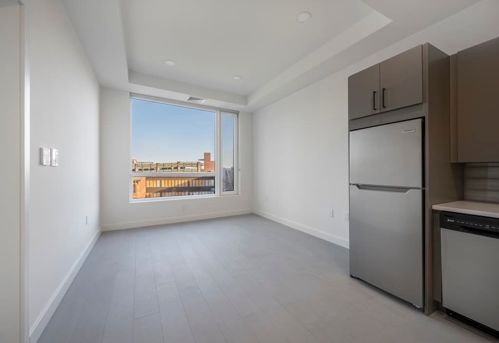 34 Munroe St #303 photo 4