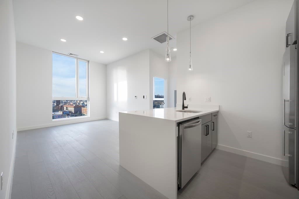 34 Munroe St #525 photo 3