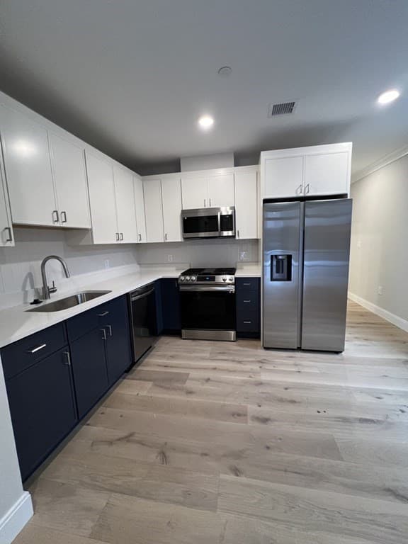 157 Everett St. #102