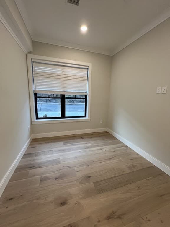 157 Everett St. #102 photo 5