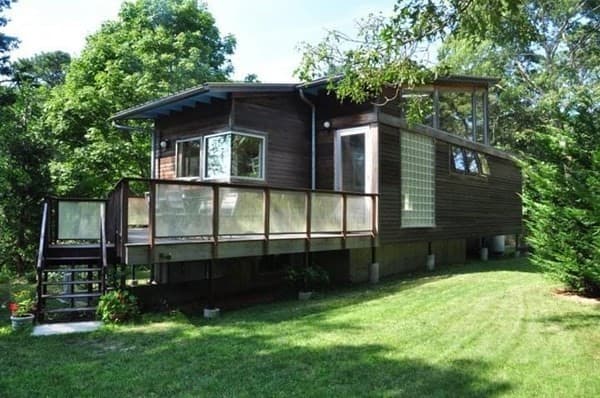 54 Cannahoot St