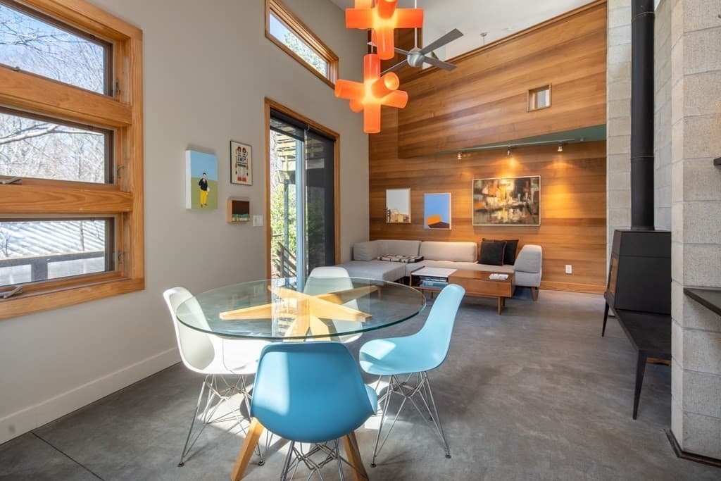 54 Cannahoot St photo 4