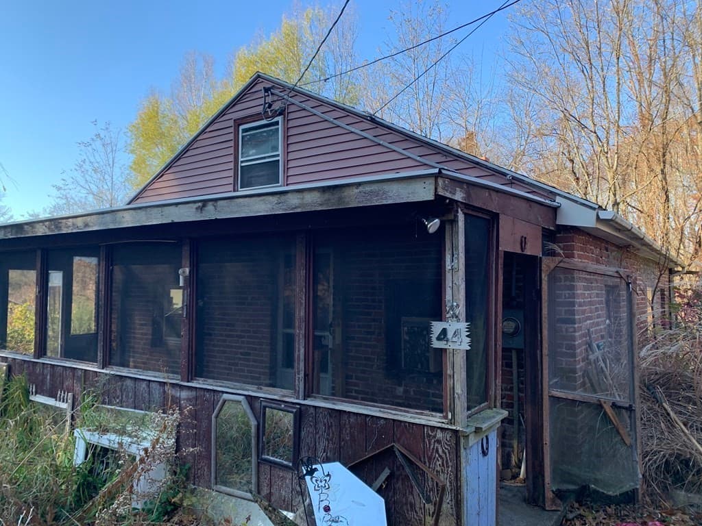 44 Taylor St