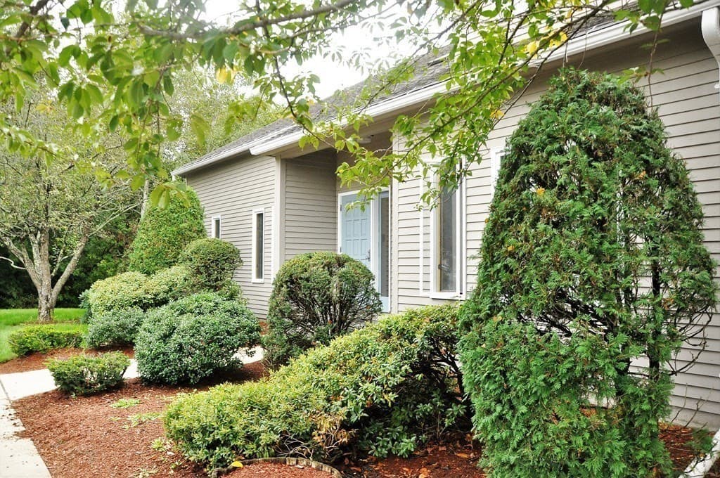 321 Boston Post Rd #2