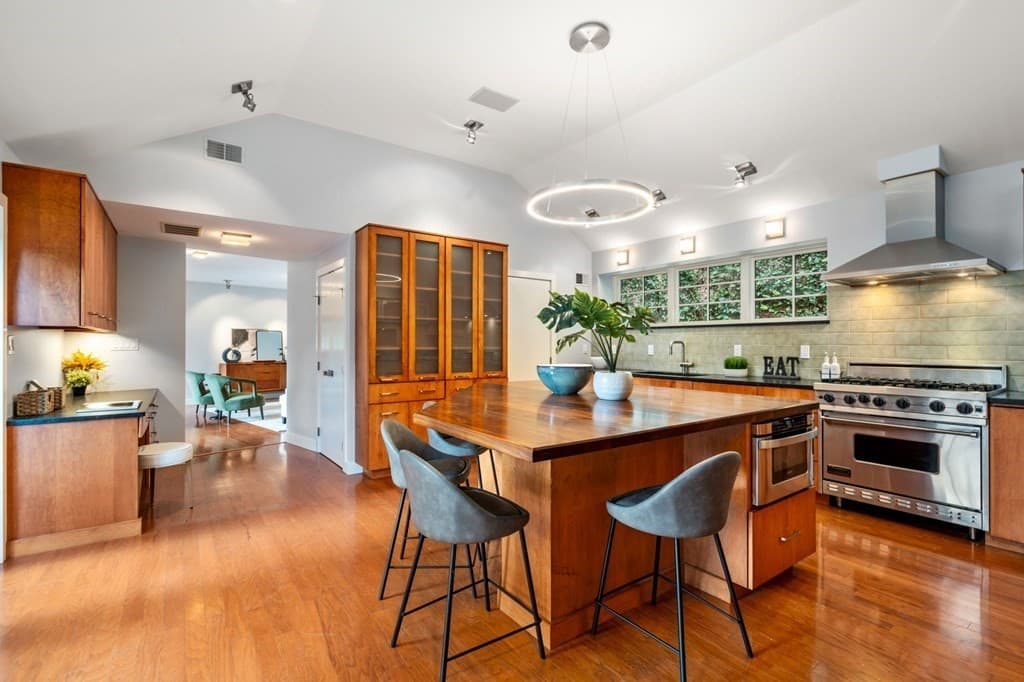 619 Boylston St #619 photo 3