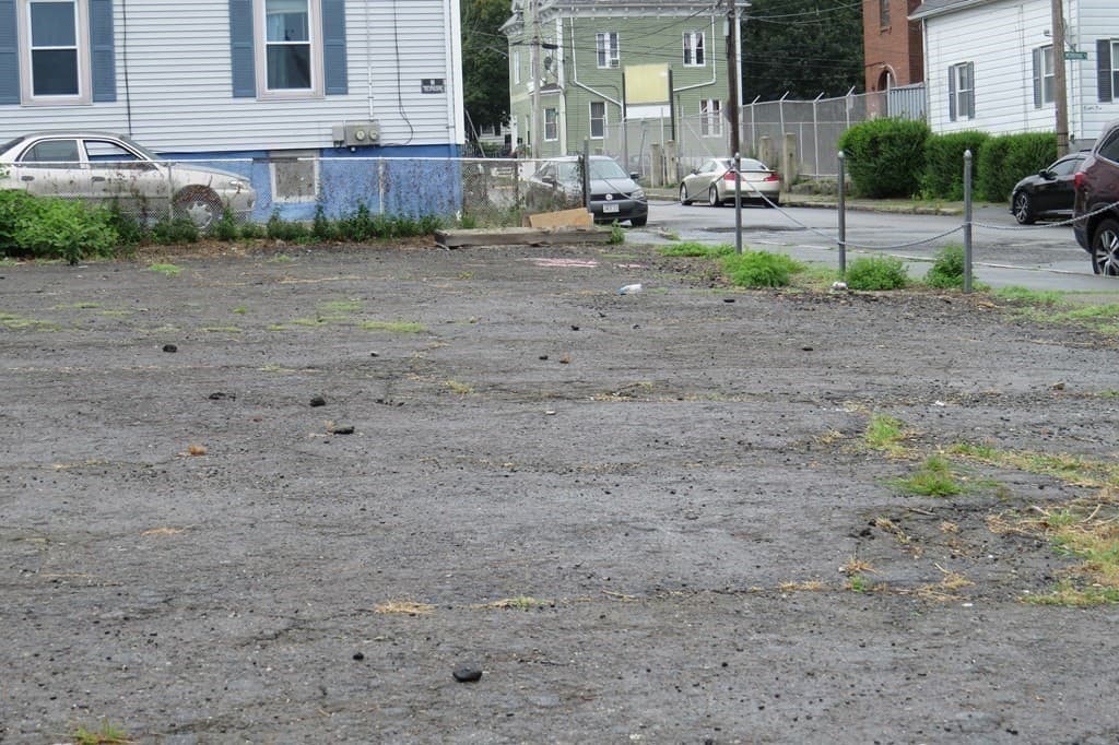 - Corner Merrimac & Pleasant Sts photo 5