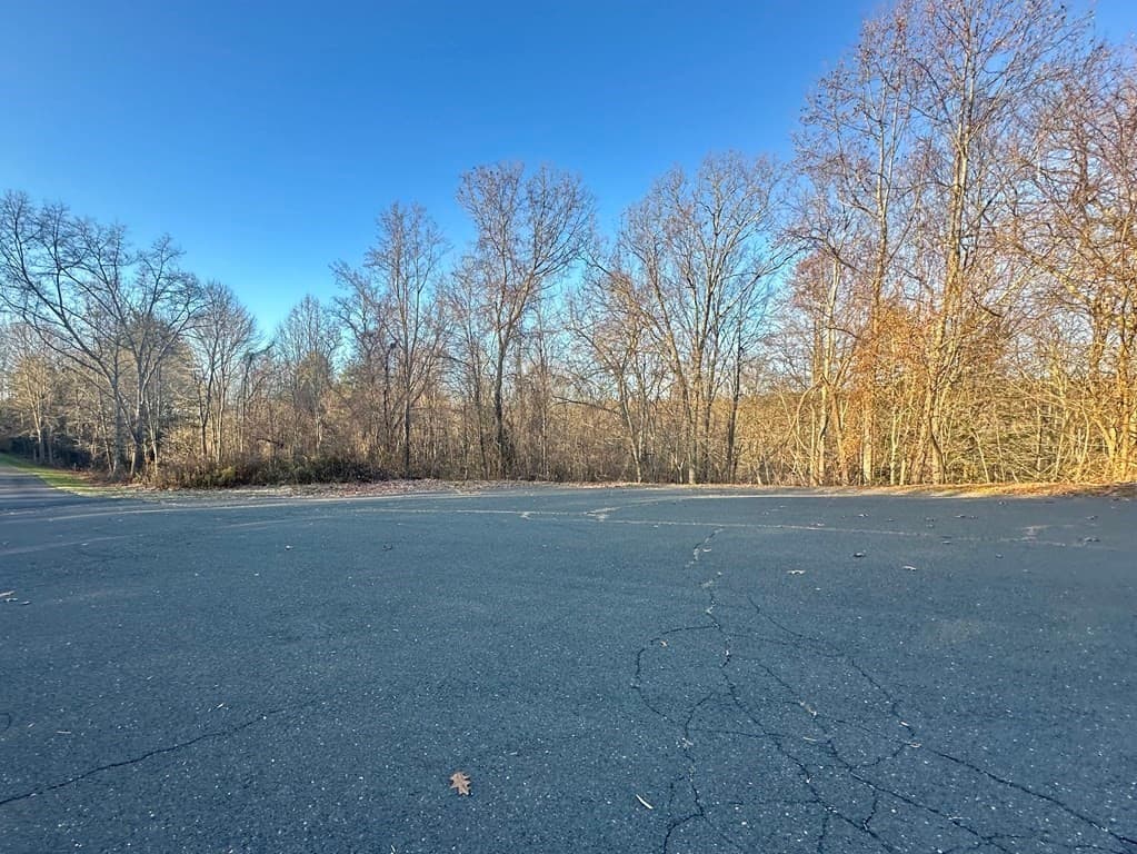 Lot 17 Stoneybrook Dr. photo 2