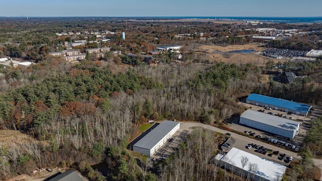 95 Ledge Rd #1