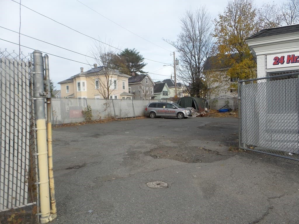 17-21 White St photo 3