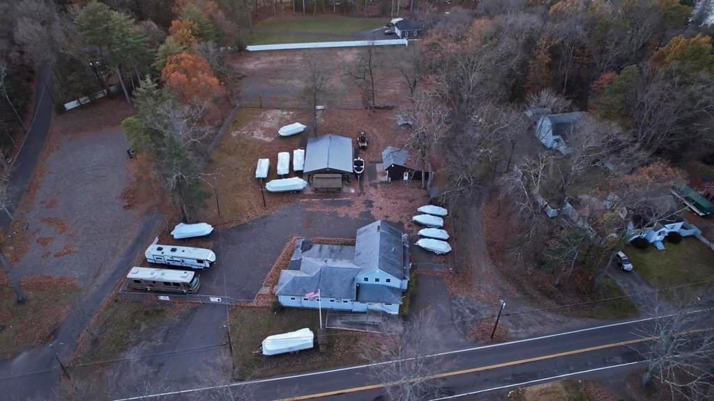 151 Point Grove Rd photo 3