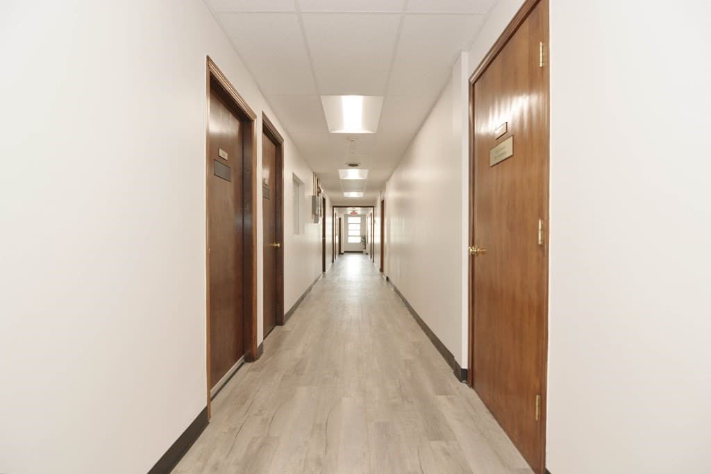 4 Railroad Ave #210