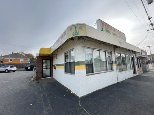 190 Gansett photo 2