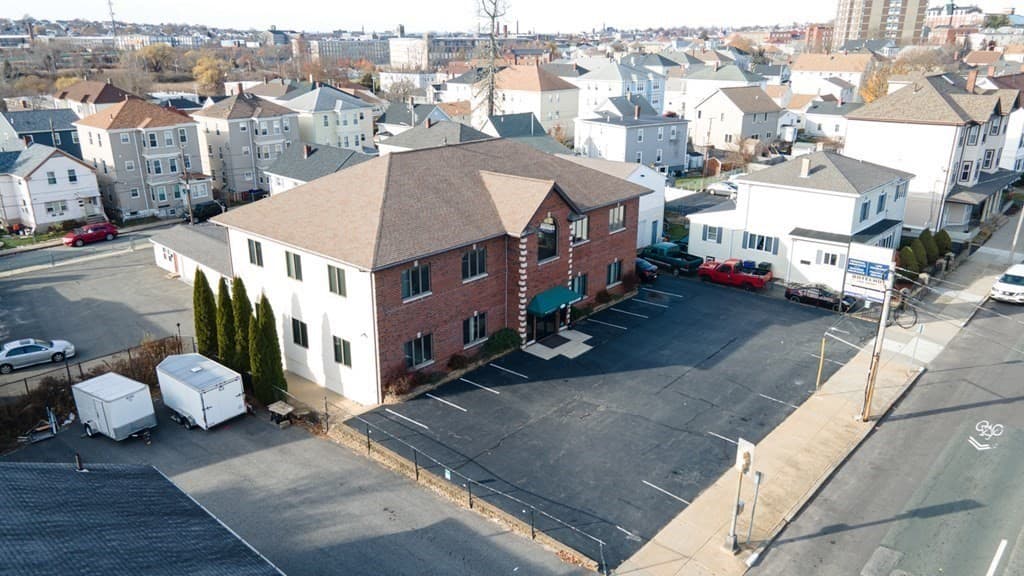 901 Eastern Ave