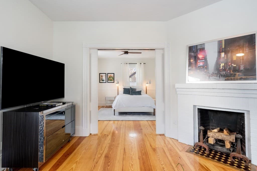 10 Loring Street #1 photo 5