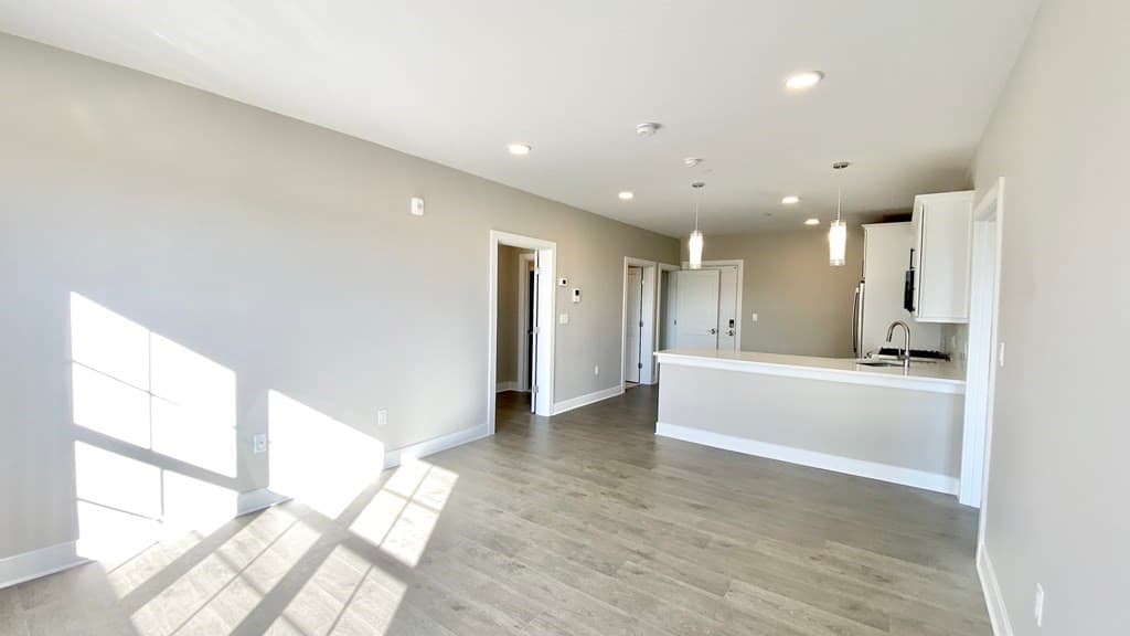 511 Hancock St #203 photo 2