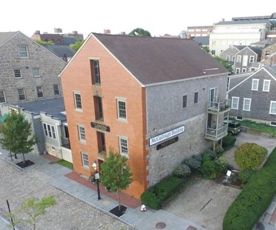 98 Front St #1