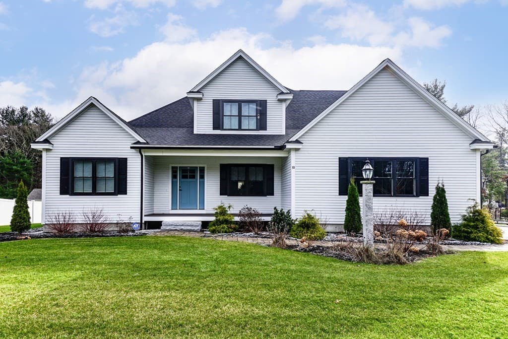 10 Fitzpatrick Ln