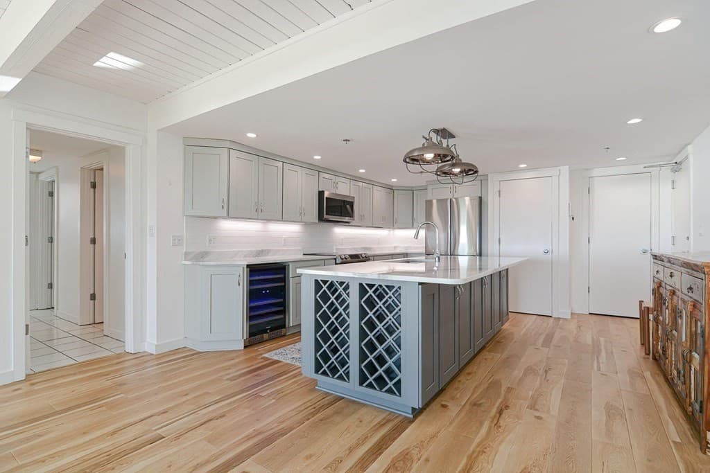 94 Shore Dr W #4008 photo 3