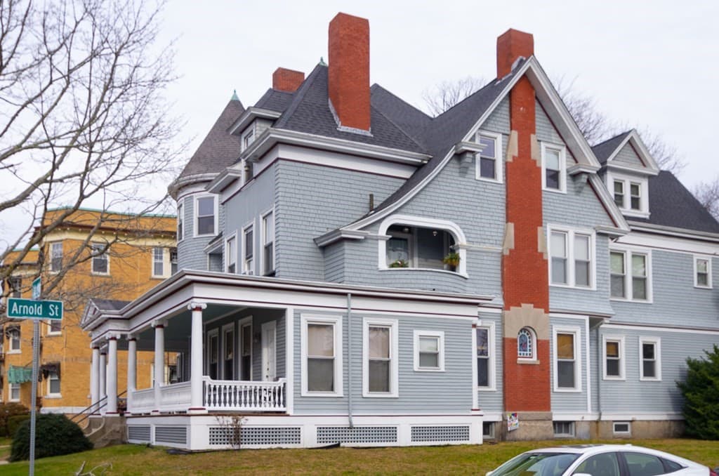 140 Cottage St