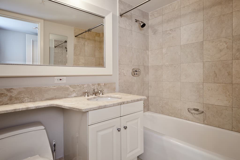 3 Avery Street #809 photo 5