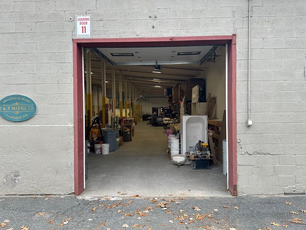 340 Mckinstry Ave photo 3