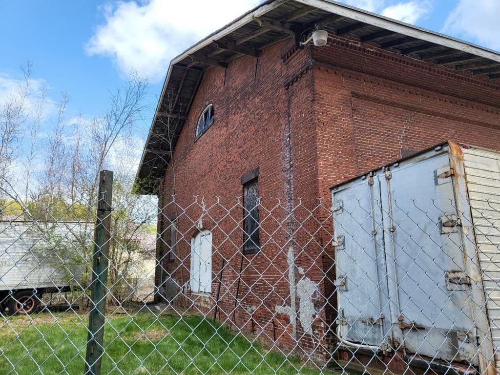 14 Freight House Road