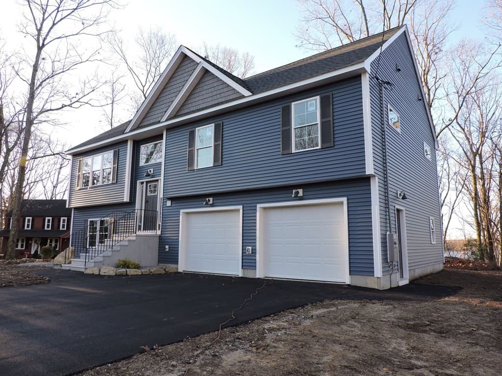 42 Scenic Ave photo 4