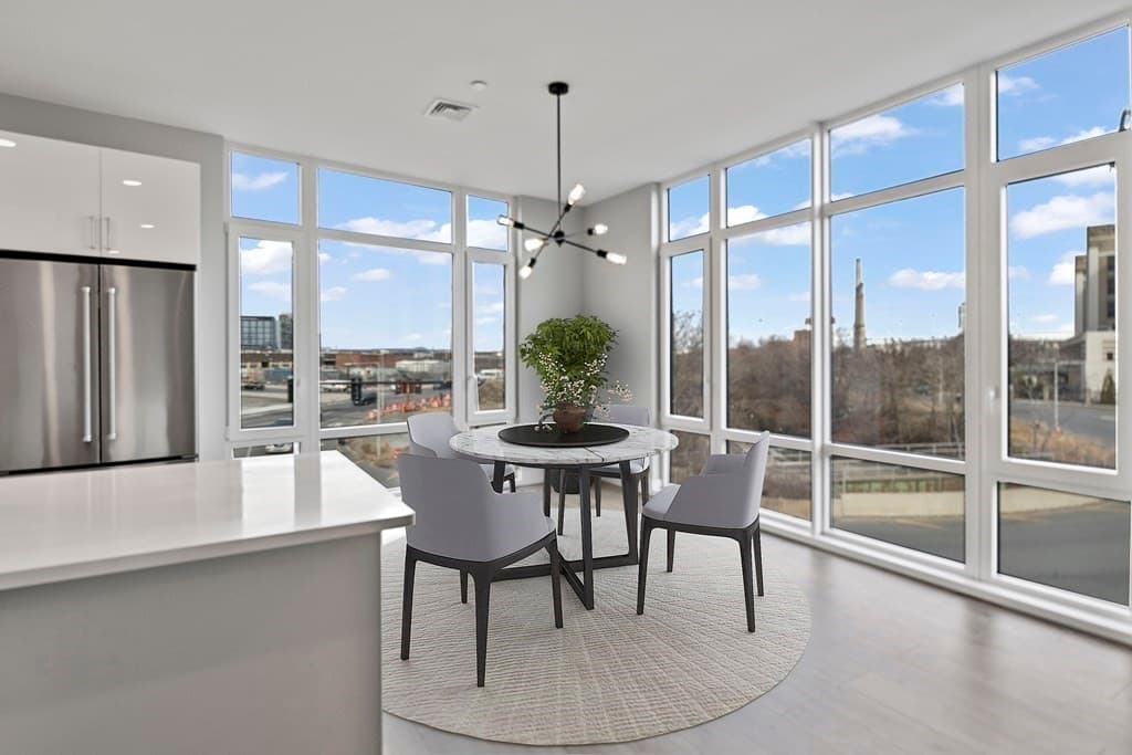 610 Rutherford Ave #301