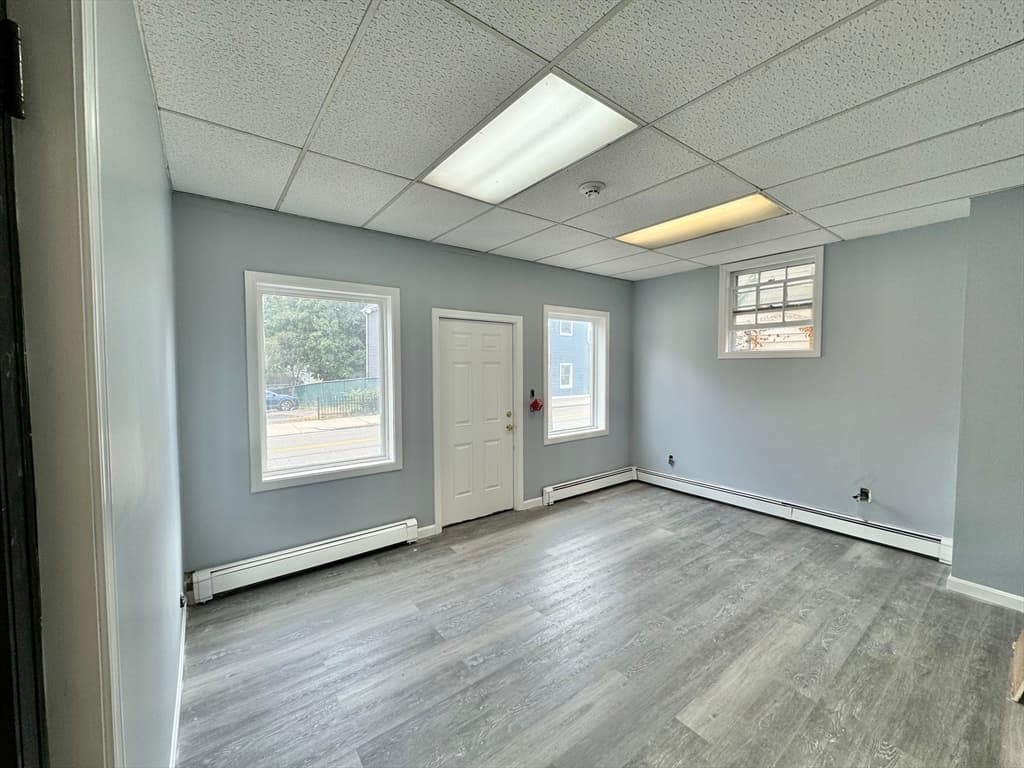 253 Copeland Street photo 3