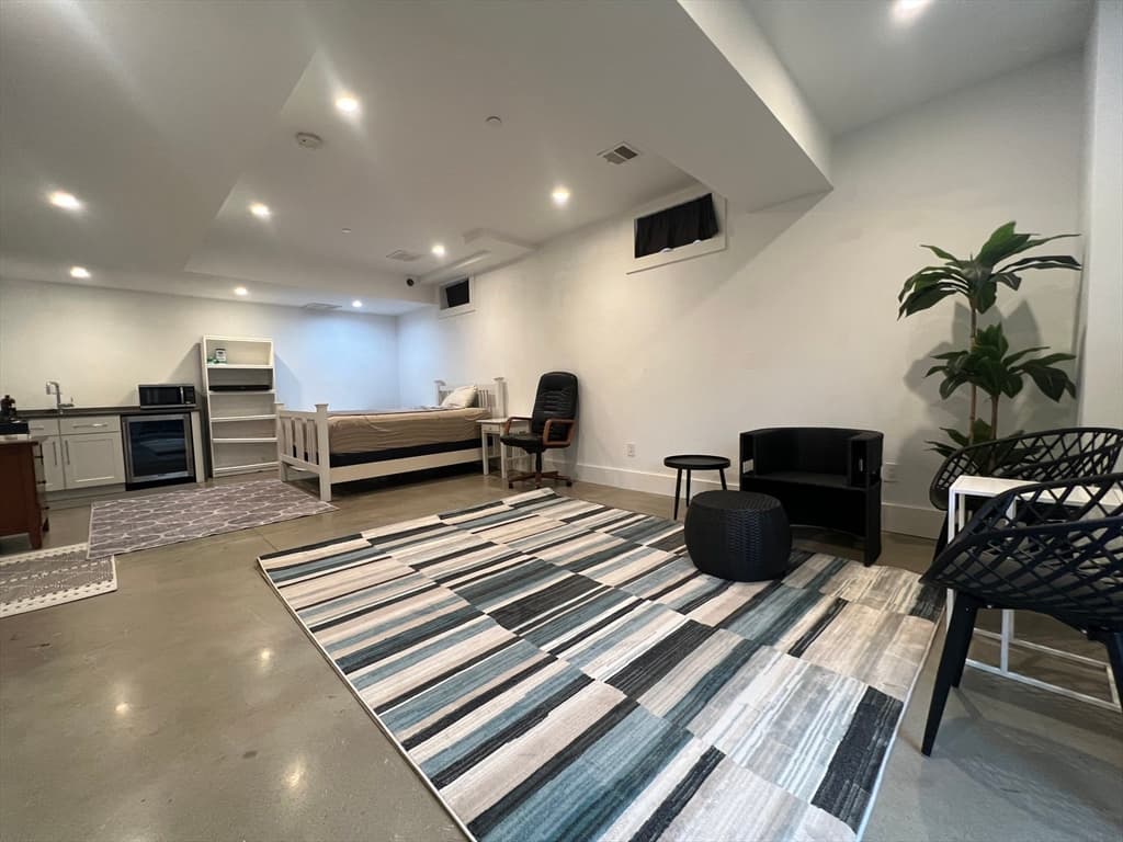125 Stoughton St #2 photo 5