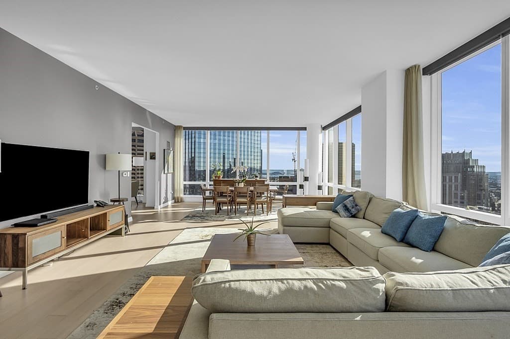 1 Franklin St #4606