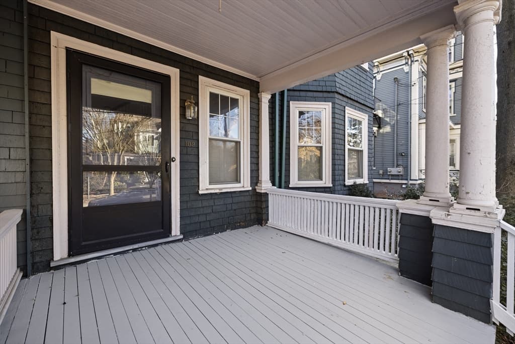 109 Lake View Avenue #109 photo 2